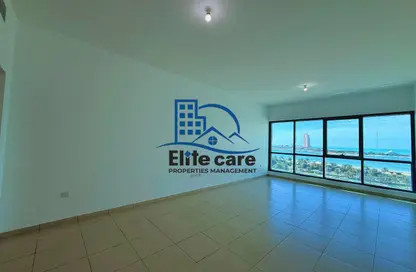 شقة - 2 غرف نوم - 4 حمامات للايجار في كورنيش الخالدية - الخالدية - أبوظبي