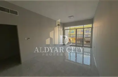 شقة - 2 غرف نوم - 3 حمامات للايجار في فلل الروضة 3 - 3  الروضة - الروضة - عجمان