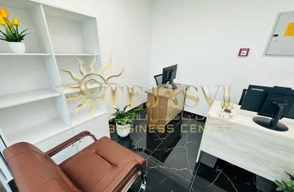 Office Space - Studio - 1 Bathroom for rent in Fatima Mohammad Ahmad Bin Suleiman Building - Al Raffa - Bur Dubai - Dubai