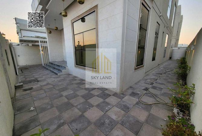 56949425 - Property Image 3