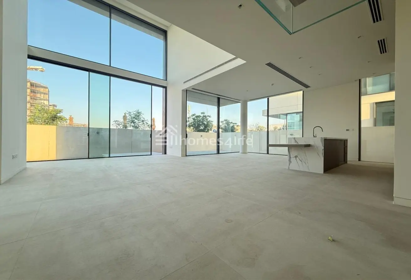 146453421 - Property Main Image