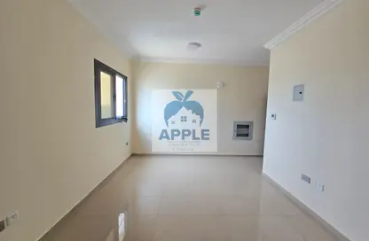 Apartment - Studio - 1 Bathroom for rent in AlFalah - Muwaileh Commercial - Sharjah