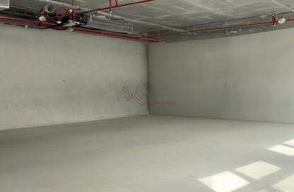 Office Space - Studio - 1 Bathroom for rent in Grosvenor Office Tower - Business Bay - Dubai