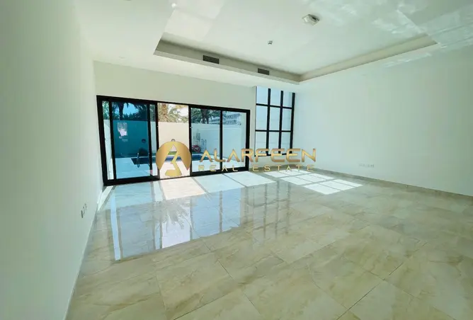 51205269 - Property Image 2