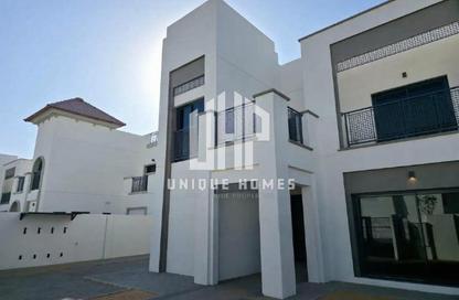 Villa - 4 - 5 for sale in Fay Alreeman - Al Shamkha - Abu Dhabi