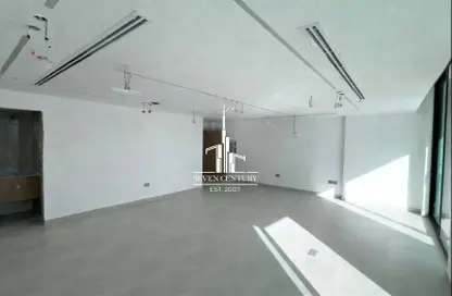 Office Space - Studio - 1 Bathroom for rent in Binghatti Azure - District 16 - Jumeirah Village Circle - Dubai