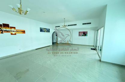Apartment - 2 Bedrooms - 3 Bathrooms for rent in Al Mamzar - Al Mamzar - Sharjah - Sharjah