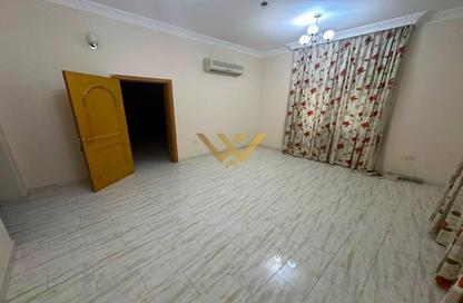 Villa - 4 - 4 for rent in Al Twar 3 - Al Twar - Dubai