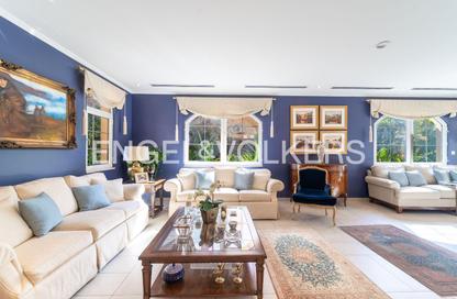 Villa - 5 Bedrooms - 6 Bathrooms for sale in Legacy Large - Legacy - Jumeirah Park - Dubai