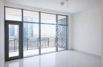 Apartment - 1 Bedroom - 2 Bathrooms for rent in Boulevard Crescent Tower 1 - BLVD Crescent - Downtown Dubai - Dubai
