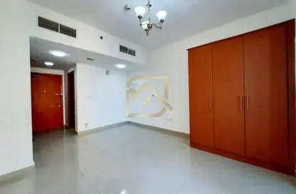 Apartment - 1 Bathroom for rent in Lakeside Tower B - Lakeside Residence - Dubai Production City (IMPZ) - Dubai