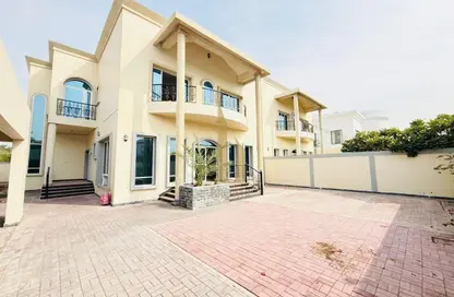 Villa - 5 Bedrooms - 5 Bathrooms for rent in Umm Suqeim 2 Villas - Umm Suqeim 2 - Umm Suqeim - Dubai
