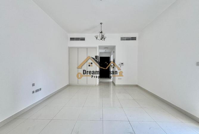 127493182 - Property Image 3