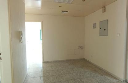 Apartment - 2 - 2 for rent in Qasimia 10 building - Al Mahatta - Al Qasimia - Sharjah