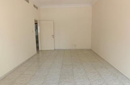 Apartment - 2 - 2 for rent in Qasimia 10 building - Al Mahatta - Al Qasimia - Sharjah Apartment - 2 - 2 for rent in Qasimia 10 building - Al Mahatta - Al Qasimia - Sharjah