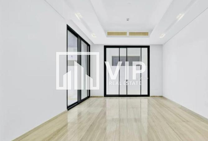 57789260 - Property Image 3