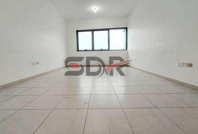 70681260 - صورة العقار 3