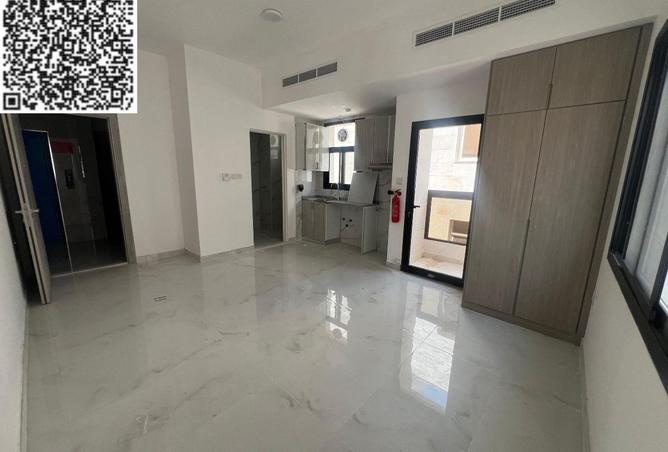 74623717 - Property Image 2