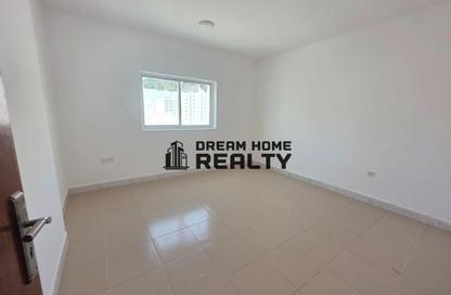 Apartment - 1 Bedroom - 1 Bathroom for rent in Al Qulaya'ah - Al Sharq - Sharjah