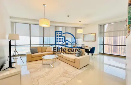 شقة - غرفة نوم - 2 حمامات للايجار في 2 برج الاتحاد - أبراج الاتحاد - شارع الكورنيش - أبوظبي