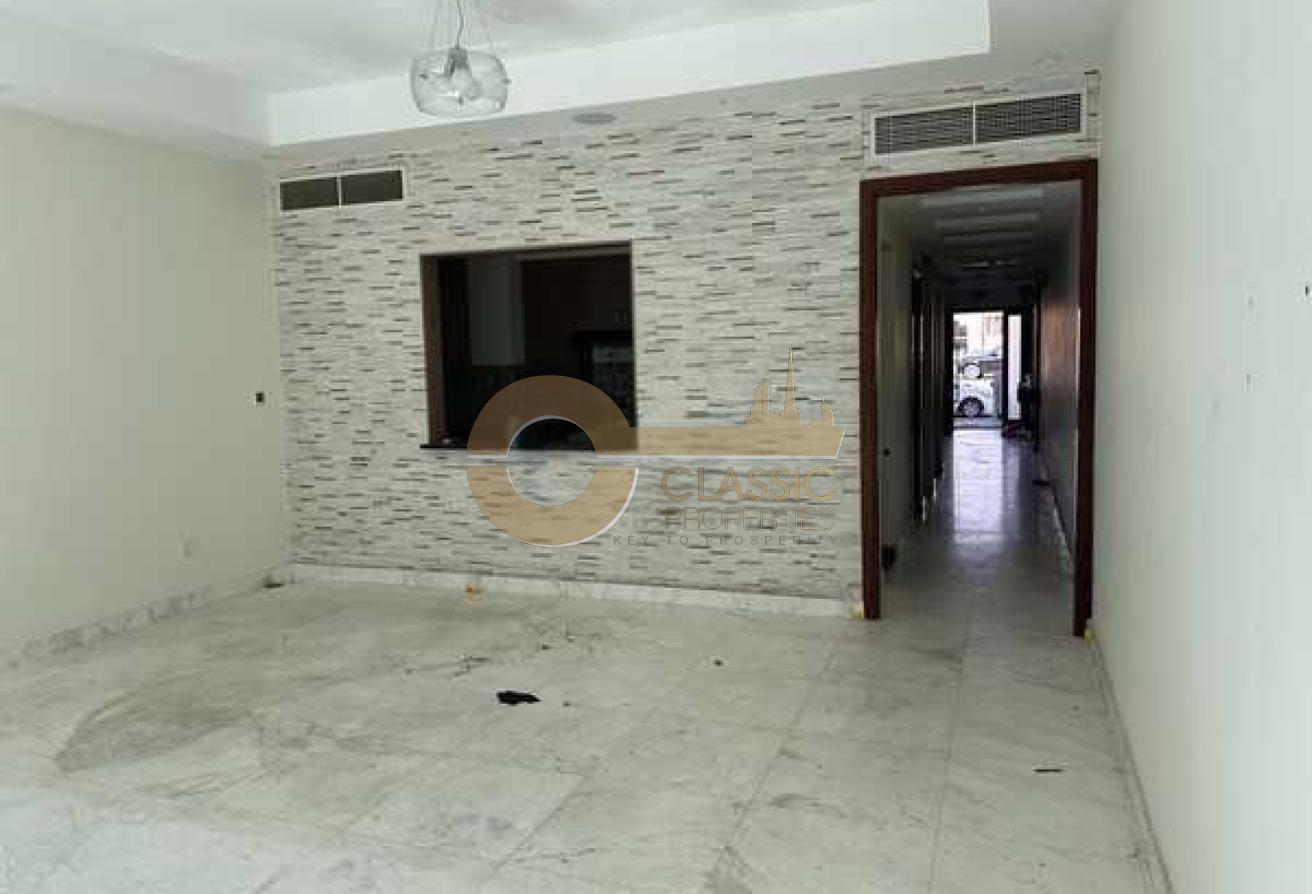 HOT OFFER | FAMILY LIVING | SPACIOUS VILLA photo 3