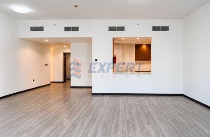 Apartment - 3 Bedrooms - 3 Bathrooms for rent in Executive Tower E - Executive Towers - Business Bay - Dubai
