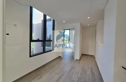 تاون هاوس - 3 غرف نوم - 4 حمامات للايجار في سراب 2 - الجادة - الشارقة