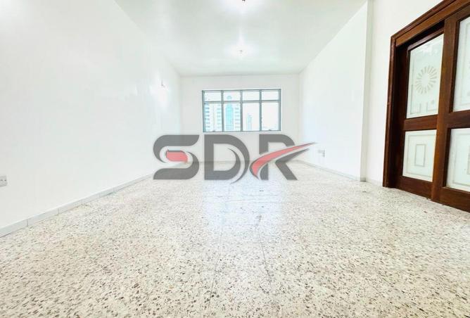 104679701 - Property Main Image