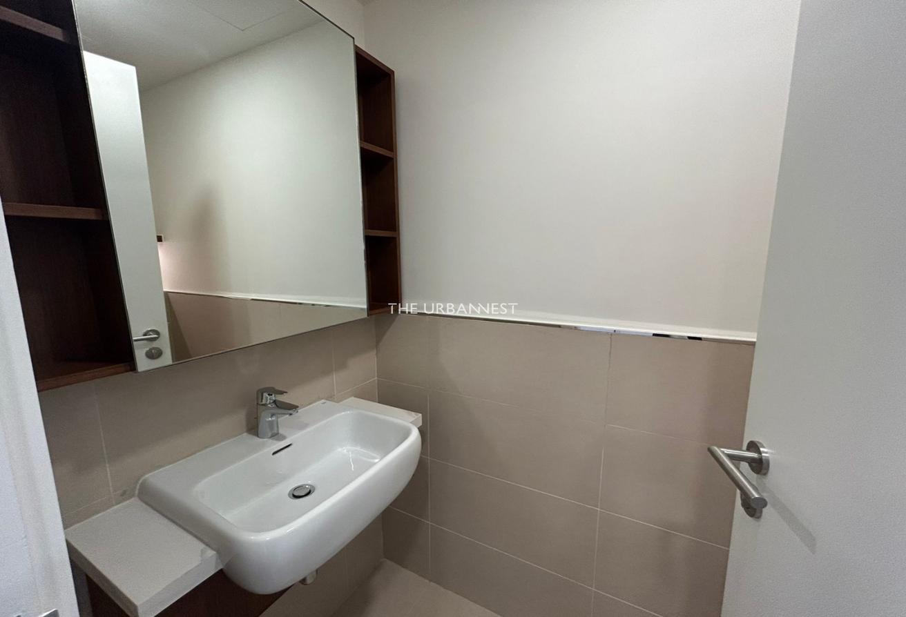 Immaculate 3BR + maids Duplex | Garden & Pool Access photo 17