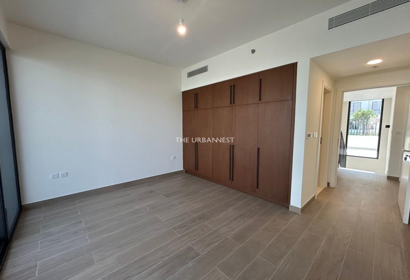 Immaculate 3BR + maids Duplex | Garden & Pool Access photo 19