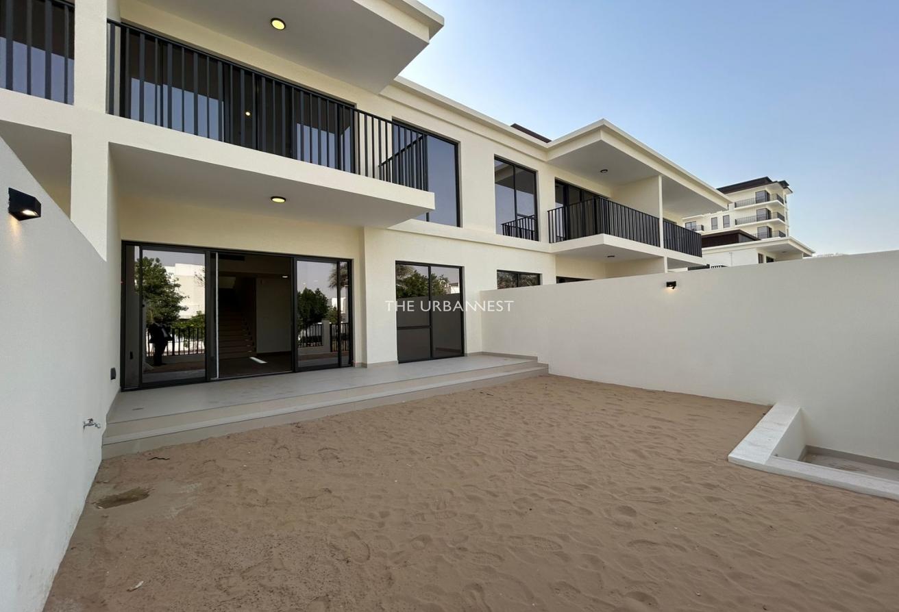 Immaculate 3BR + maids Duplex | Garden & Pool Access