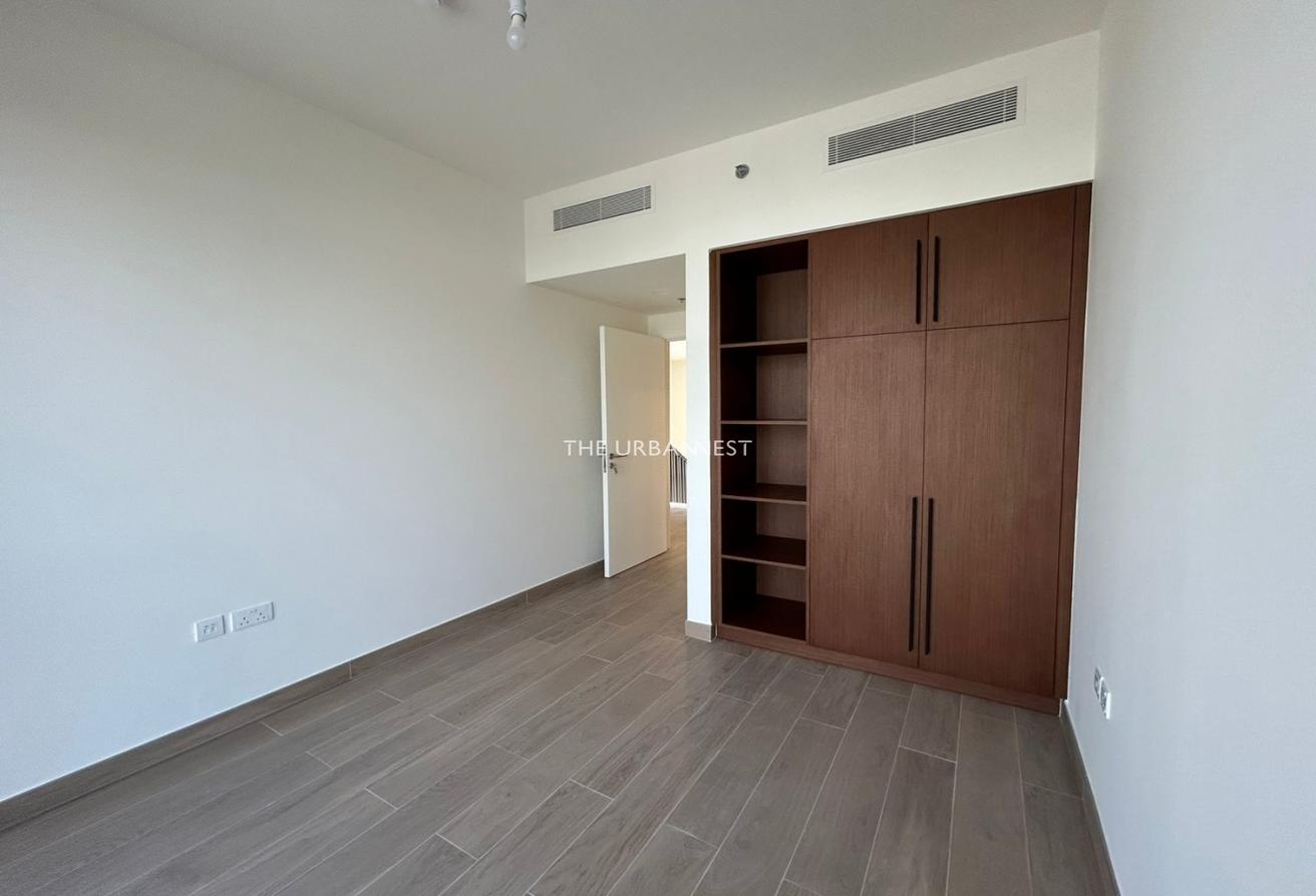 Immaculate 3BR + maids Duplex | Garden & Pool Access photo 6