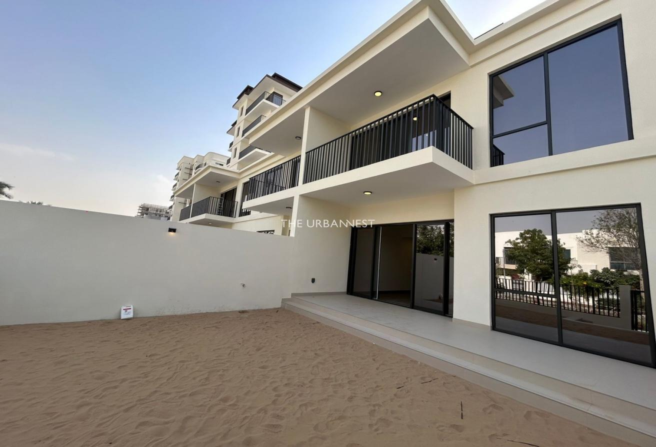 Immaculate 3BR + maids Duplex | Garden & Pool Access photo 21