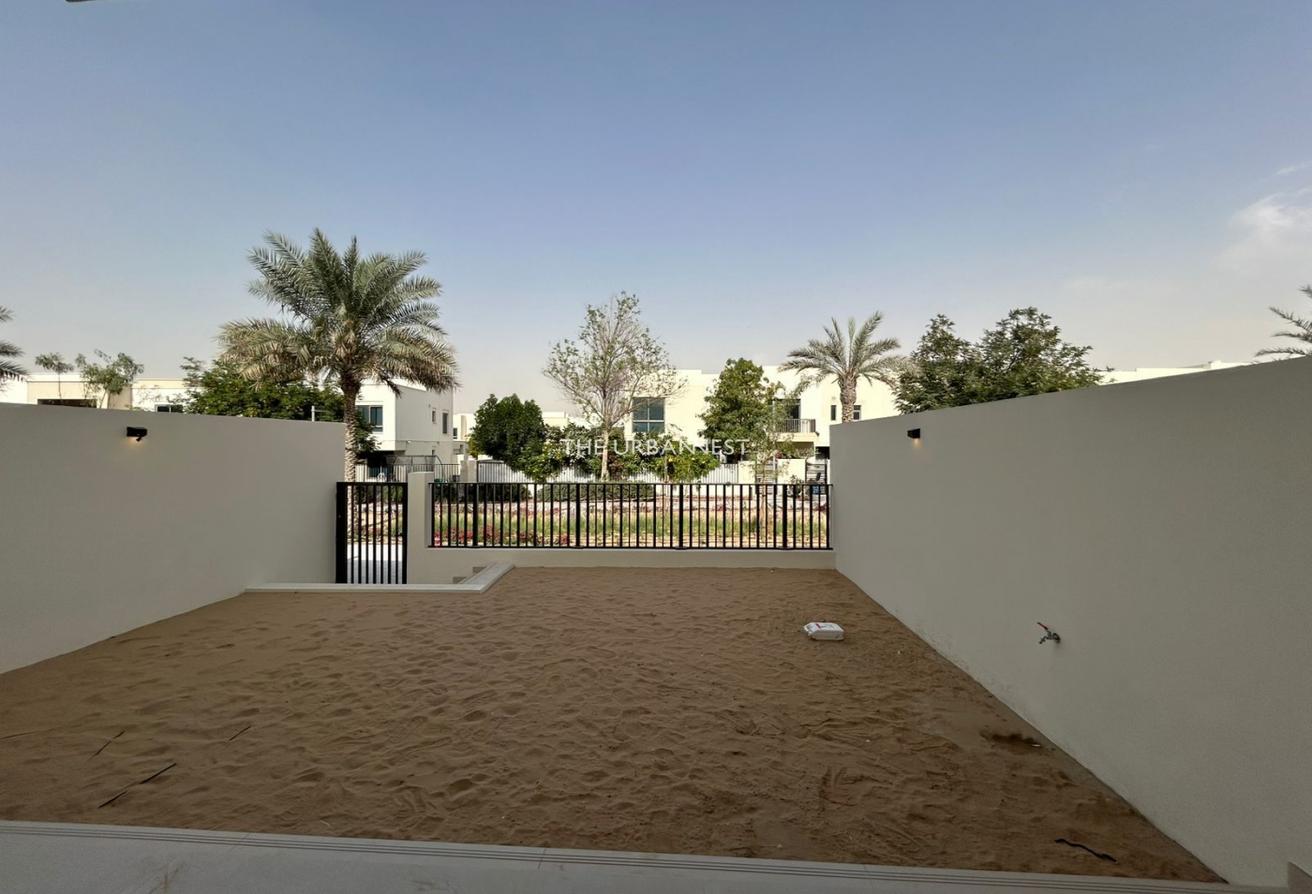 Immaculate 3BR + maids Duplex | Garden & Pool Access photo 22