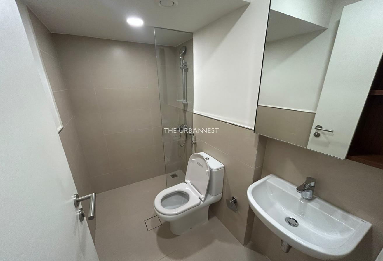 Immaculate 3BR + maids Duplex | Garden & Pool Access photo 11