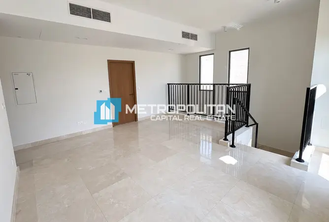 165590999 - Property Image 2