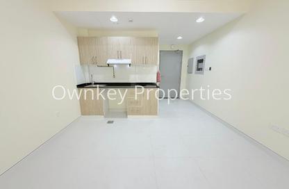 Apartment - Studio - 1 Bathroom for rent in Al Karama Sqaure - Al Karama - Dubai Apartment - Studio - 1 Bathroom for rent in Al Karama Sqaure - Al Karama - Dubai