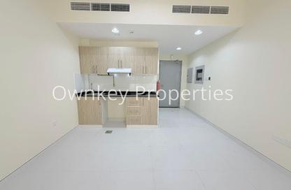 Apartment - Studio - 1 Bathroom for rent in Al Karama Sqaure - Al Karama - Dubai