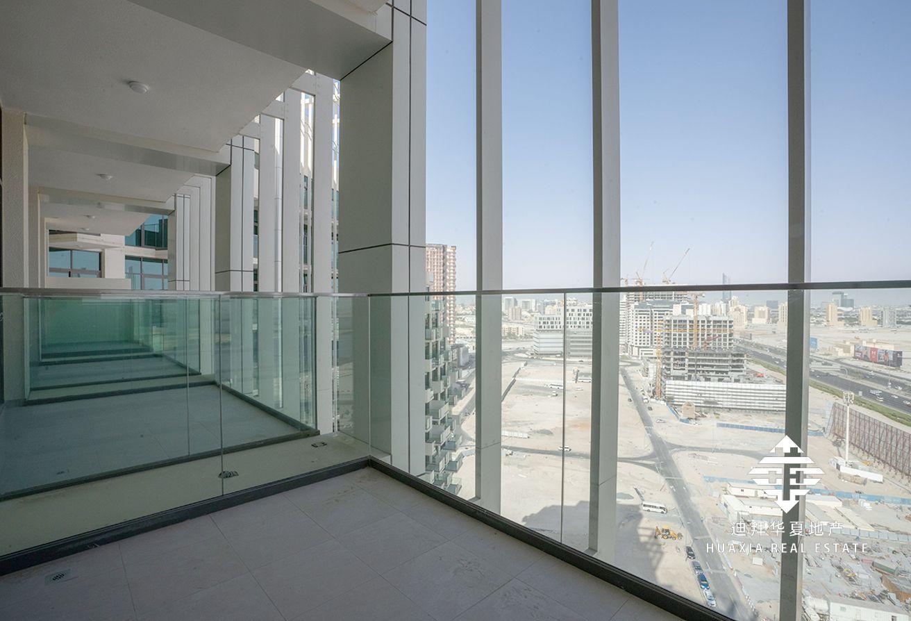 Fully Furnished |Vacant| Pool View photo 10