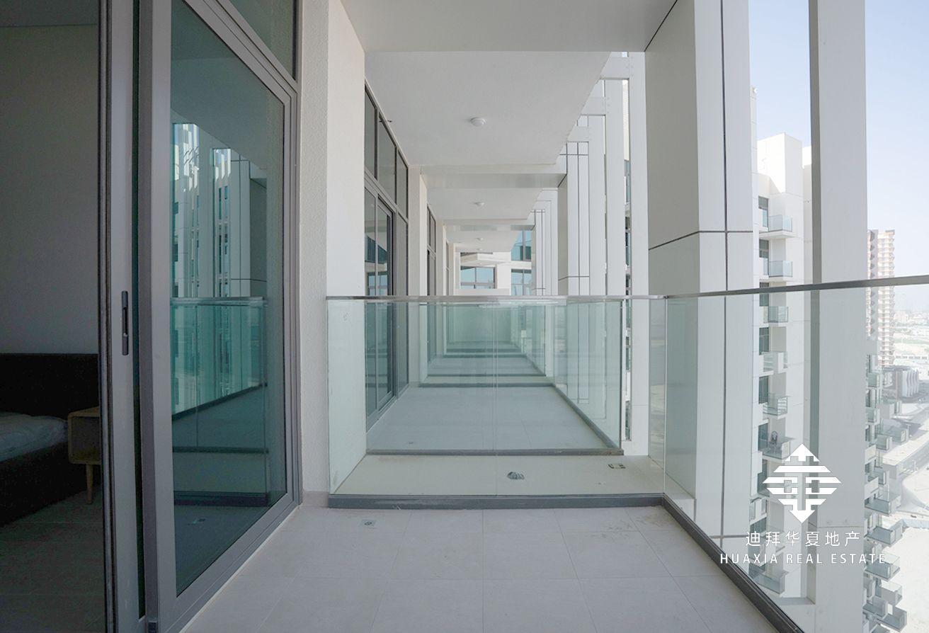 Fully Furnished |Vacant| Pool View photo 9