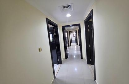 Apartment - 3 Bedrooms - 5 Bathrooms for rent in Al Mushrif - Abu Dhabi