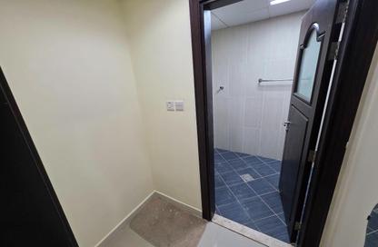 Apartment - 3 Bedrooms - 5 Bathrooms for rent in Al Mushrif - Abu Dhabi Apartment - 3 Bedrooms - 5 Bathrooms for rent in Al Mushrif - Abu Dhabi