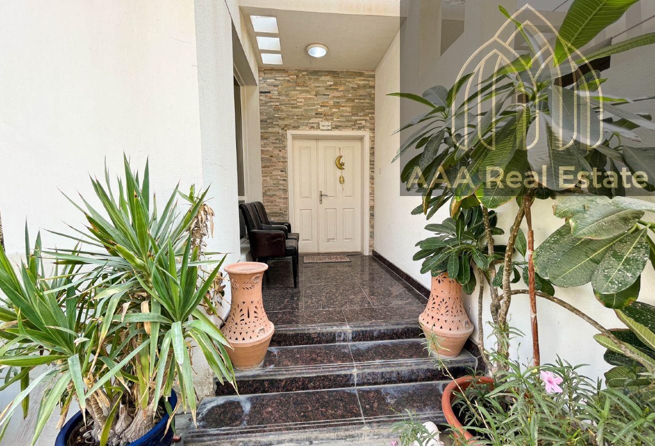 SWIMMING POOL | ELEGANT | HUGH-END FINISHING photo 3