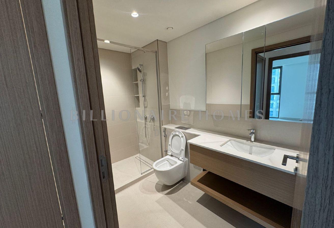 SPACIOUS LAYOUT | PRIME LOCATION | VACANT photo 9