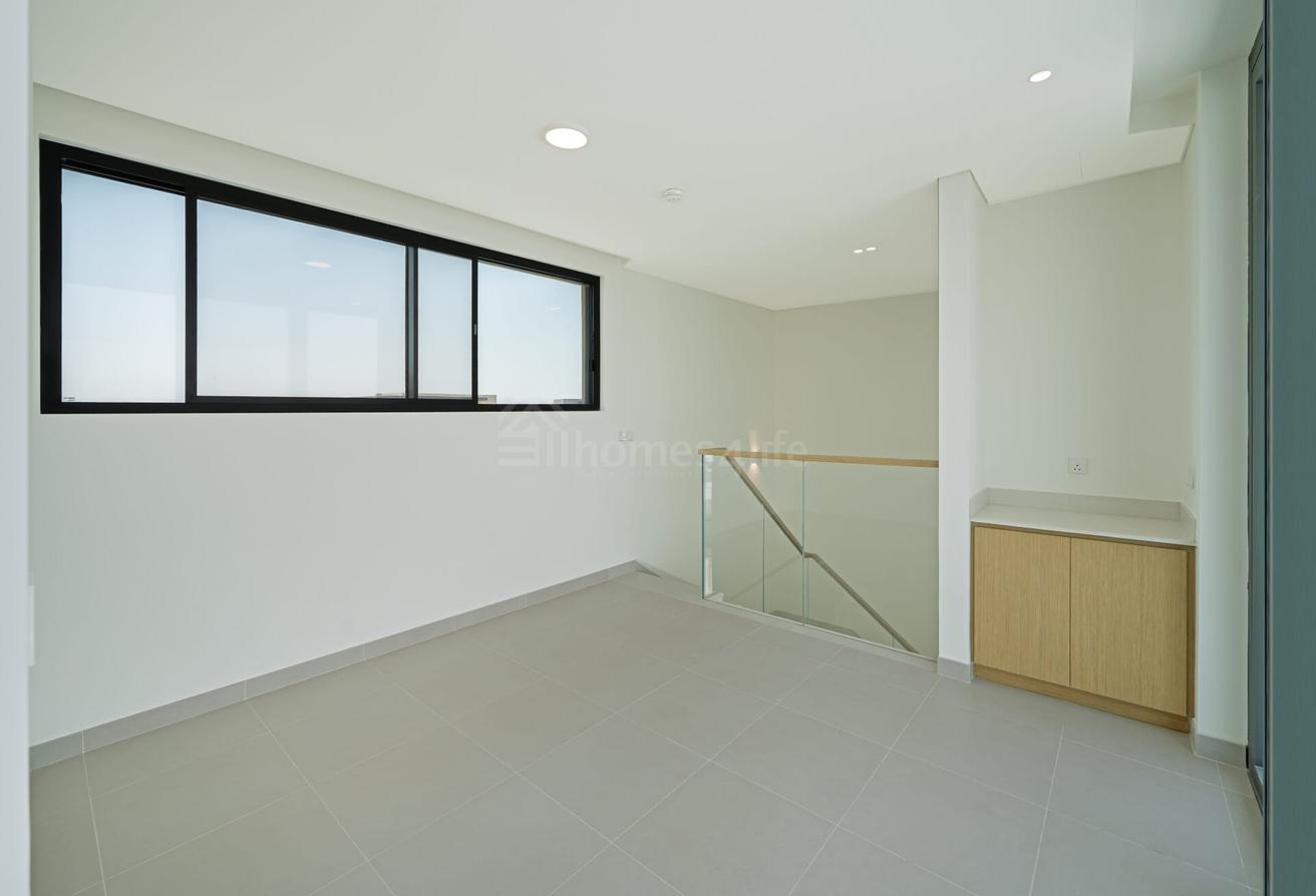 Brand New I Ready to Move I Great location photo 19