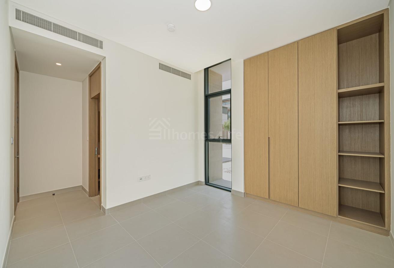 Brand New I Ready to Move I Great location photo 26