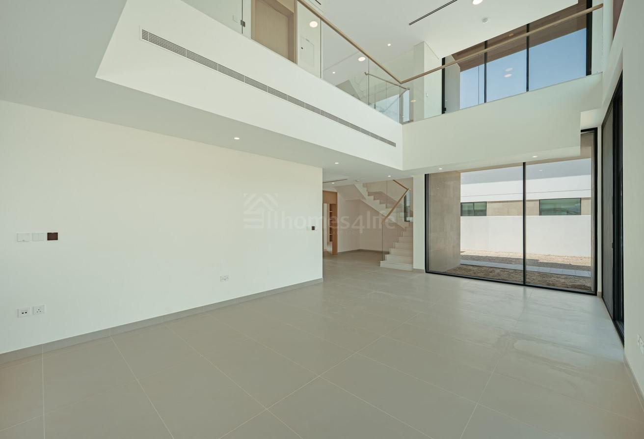 Brand New I Ready to Move I Great location photo 17