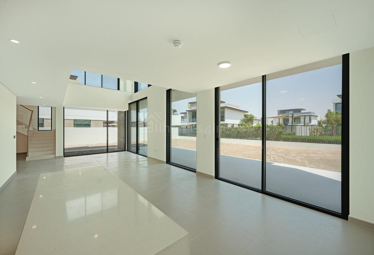 Brand New I Ready to Move I Great location photo 14