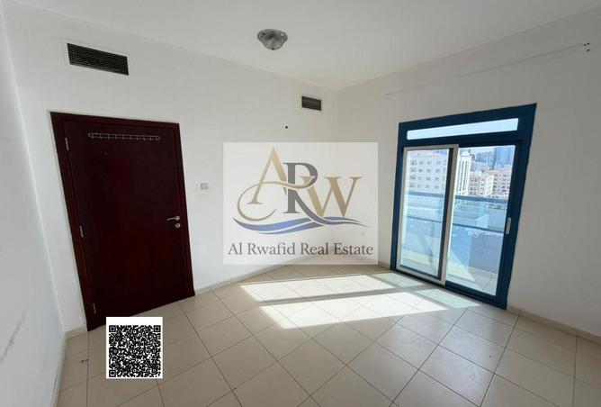 72311596 - Property Image 2