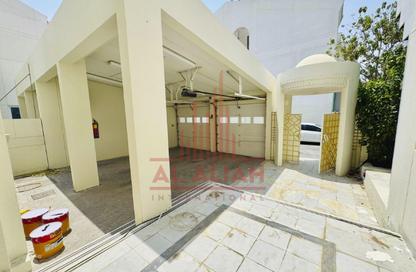 Villa - 5 Bedrooms - 7 Bathrooms for rent in Al Yasat Compound - Al Karamah - Abu Dhabi